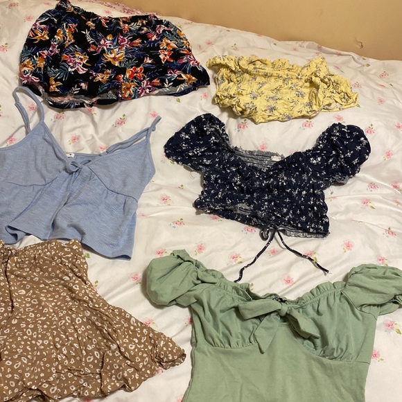 Garage crop top bundle - Picture 3 of 4